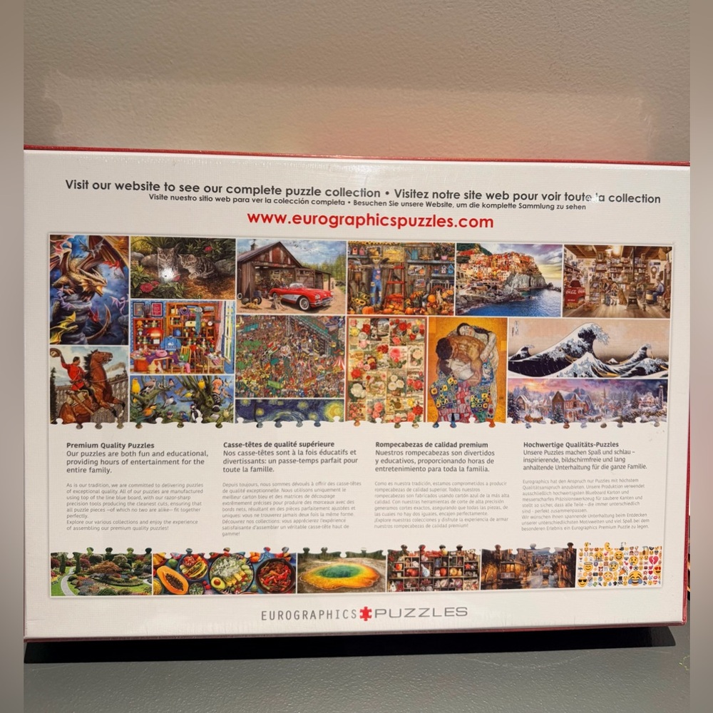 Old Town Living Puzzle - 1000 Pieces - Picture 2 of 3
